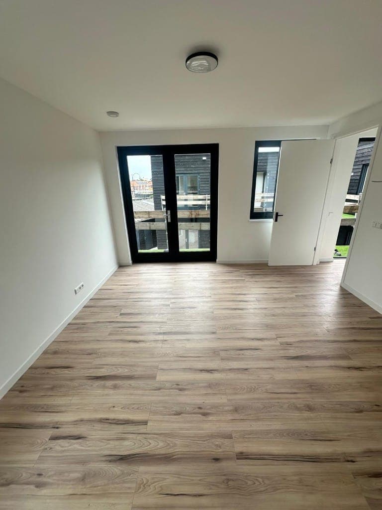 Kambarys su išėjimu į galeriją